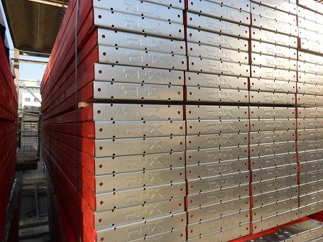 Echafaudage occasion Super 65 RUX 250 m²