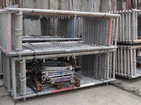 Echafaudage d’occasion COMPLET RUX: 250m²