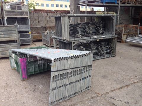 Echafaudage de toiture COMPLET Layher 150m²