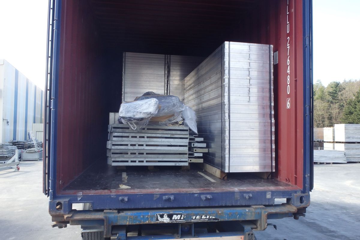 Gamme de coffrage alu modulaire pour container